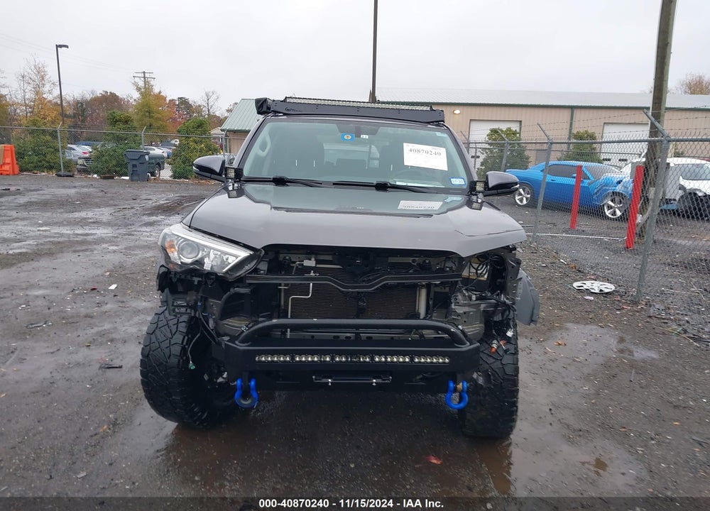 2018 TOYOTA 4RUNNER SR5 PREMIUM VIN: JTEZU5JR8J5177305