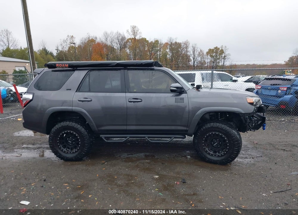 2018 TOYOTA 4RUNNER SR5 PREMIUM VIN: JTEZU5JR8J5177305
