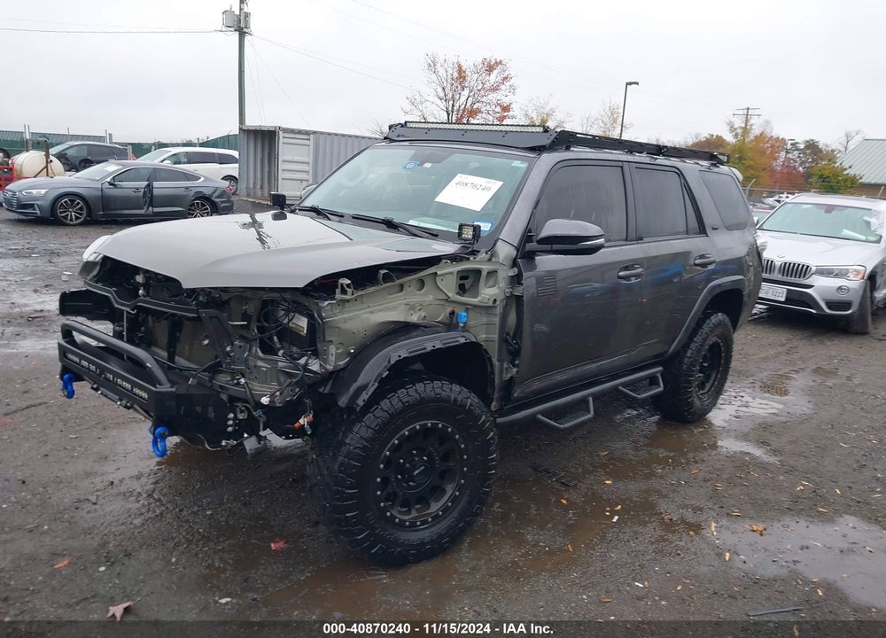 2018 TOYOTA 4RUNNER SR5 PREMIUM VIN: JTEZU5JR8J5177305