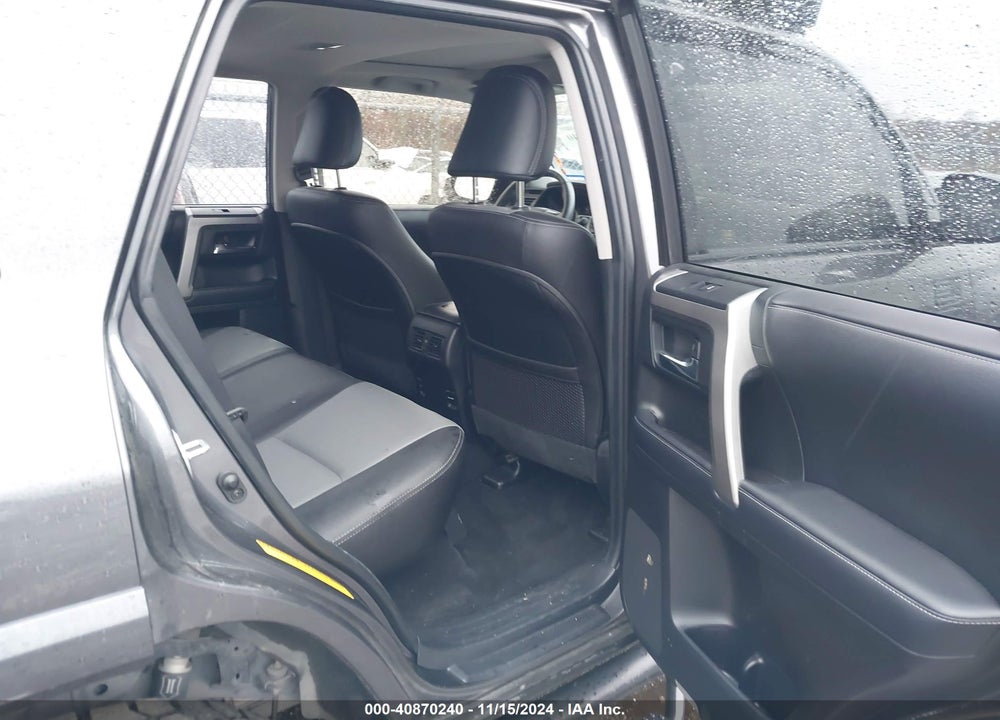 2018 TOYOTA 4RUNNER SR5 PREMIUM VIN: JTEZU5JR8J5177305