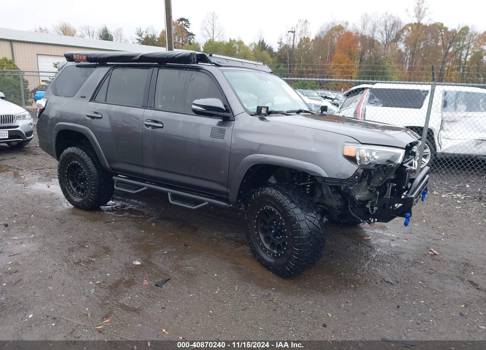 2018 TOYOTA 4RUNNER SR5 PREMIUM VIN: JTEZU5JR8J5177305