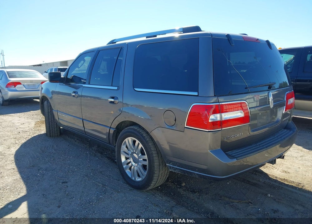 2012 LINCOLN NAVIGATOR VIN: 5LMJJ2J58CEL00117