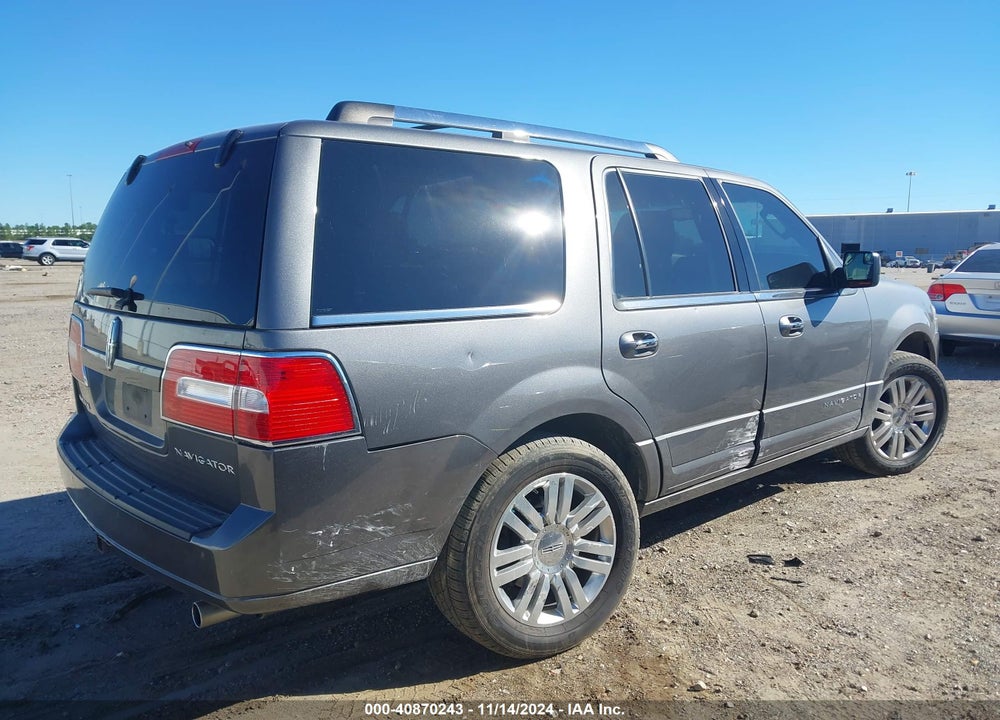 2012 LINCOLN NAVIGATOR VIN: 5LMJJ2J58CEL00117