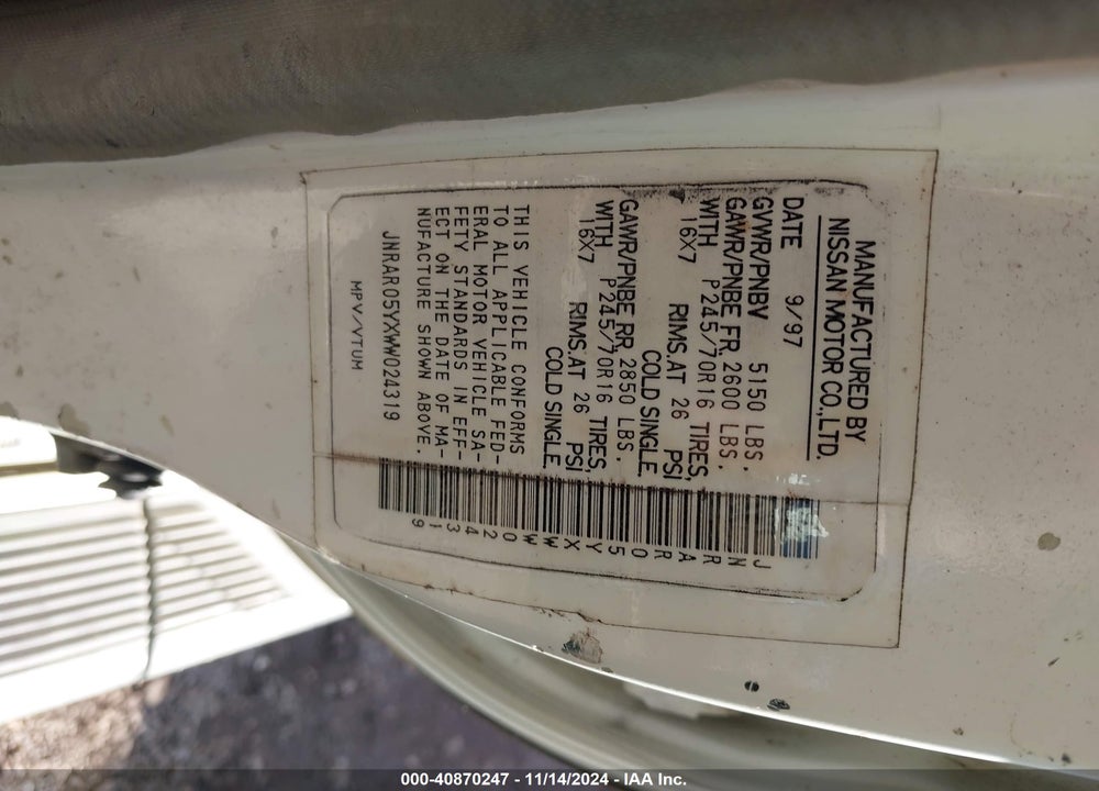 1998 INFINITI QX4 VIN: JNRAR05YXWW024319