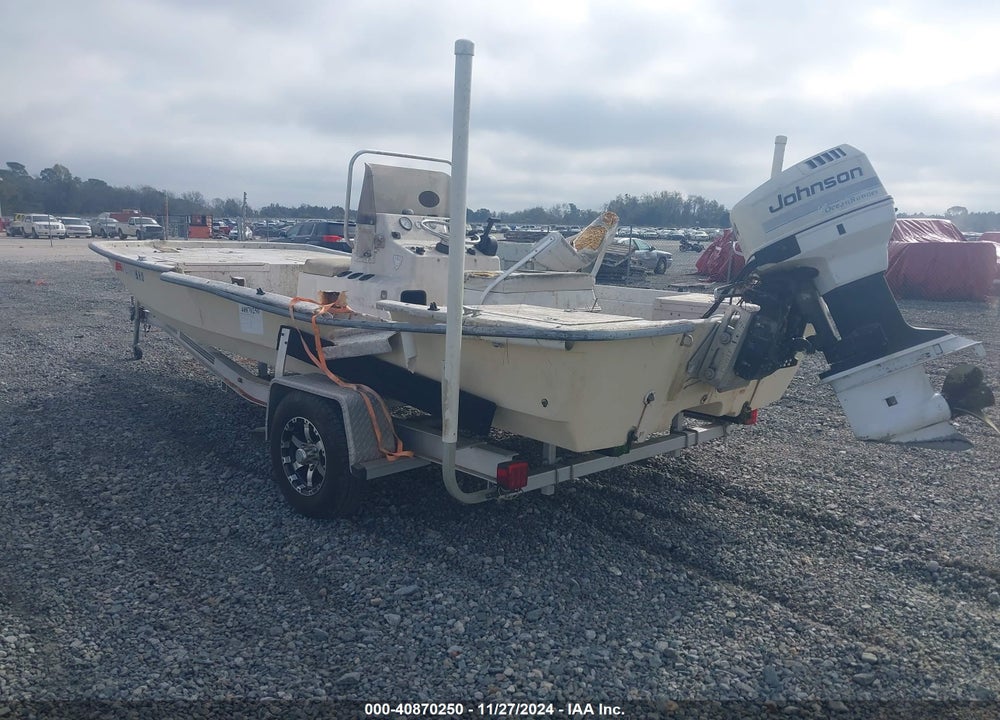 1997 ALASKA CANOE CO 19' FIBERGLASS BOAT VIN: AXC20T07E797