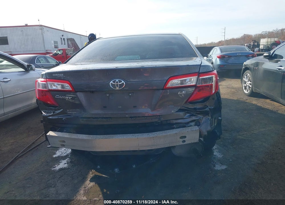 2014 TOYOTA CAMRY LE VIN: 4T4BF1FK1ER443152