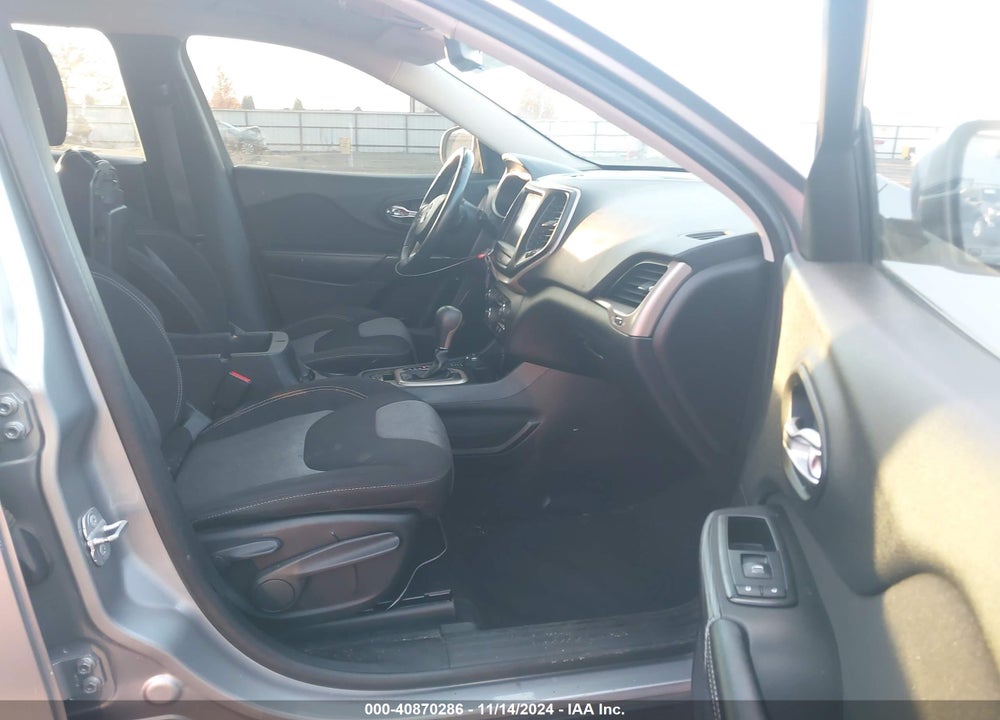 2014 JEEP CHEROKEE LATITUDE VIN: 1C4PJMCB8EW202525