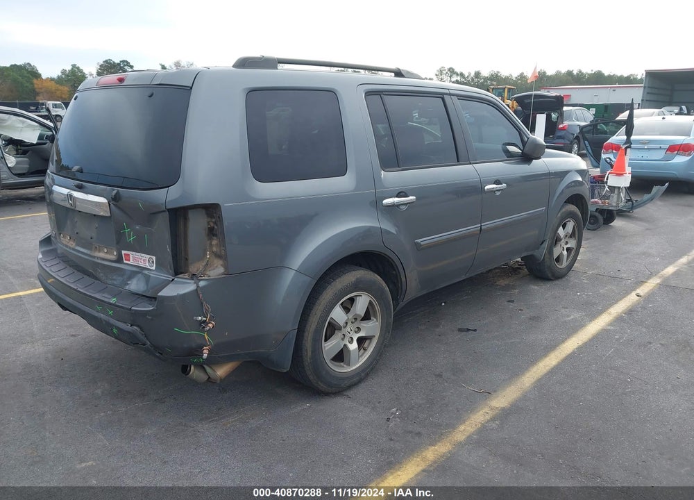 2011 HONDA PILOT EX-L VIN: 5FNYF3H5XBB001101