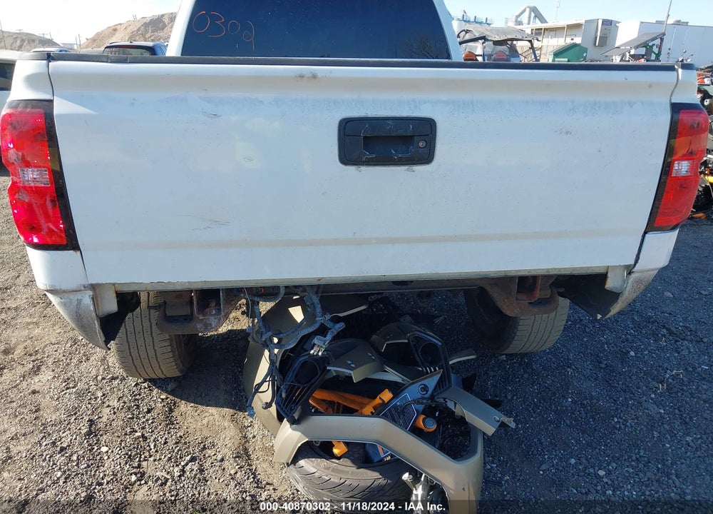 2015 CHEVROLET SILVERADO 2500HD LT VIN: 1GC1KVEG0FF150813