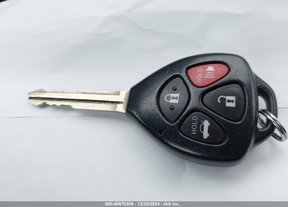 2011 TOYOTA COROLLA S VIN: 2T1BU4EE8BC574928