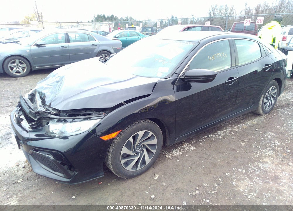 2019 HONDA CIVIC LX VIN: SHHFK7H38KU411810