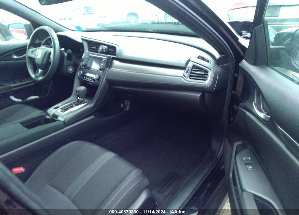 2019 HONDA CIVIC LX VIN: SHHFK7H38KU411810