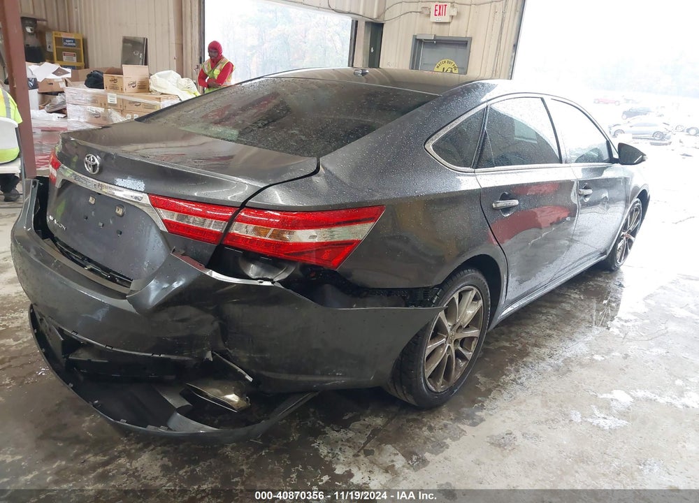 2014 TOYOTA AVALON XLE TOURING VIN: 4T1BK1EB2EU129890