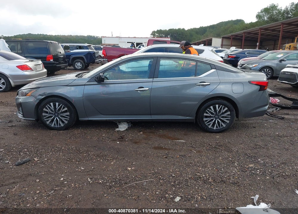 2023 NISSAN ALTIMA SV FWD VIN: 1N4BL4DV1PN309377