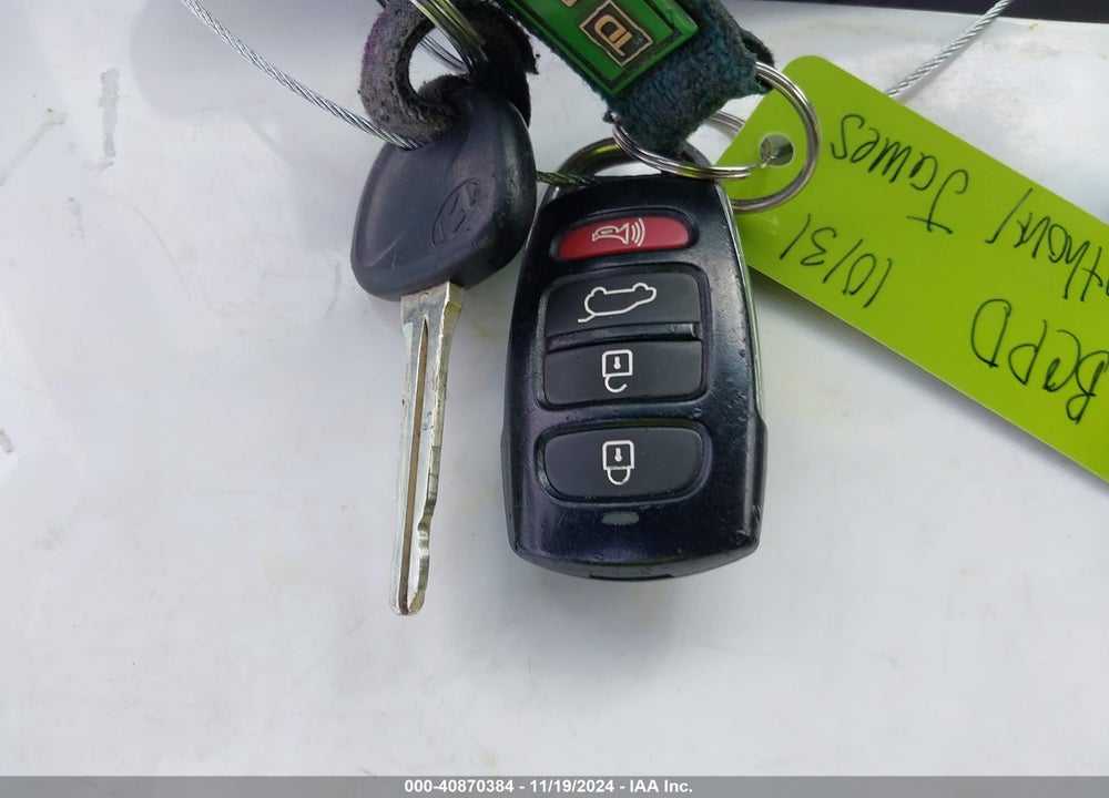 2011 HYUNDAI VERACRUZ GLS VIN: KM8NU4CC7BU140576