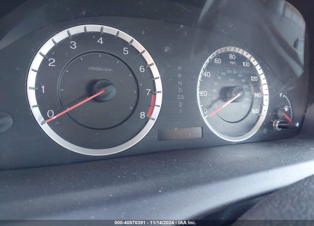 2010 HONDA ACCORD 2.4 EX VIN: 1HGCS1B75AA021706