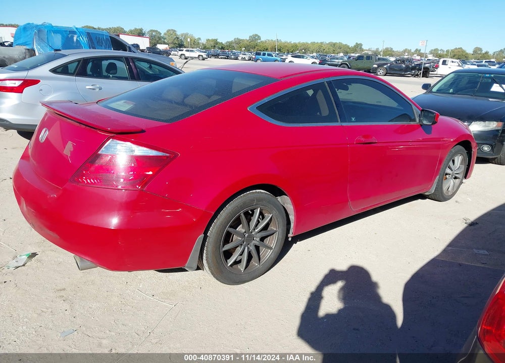 2010 HONDA ACCORD 2.4 EX VIN: 1HGCS1B75AA021706