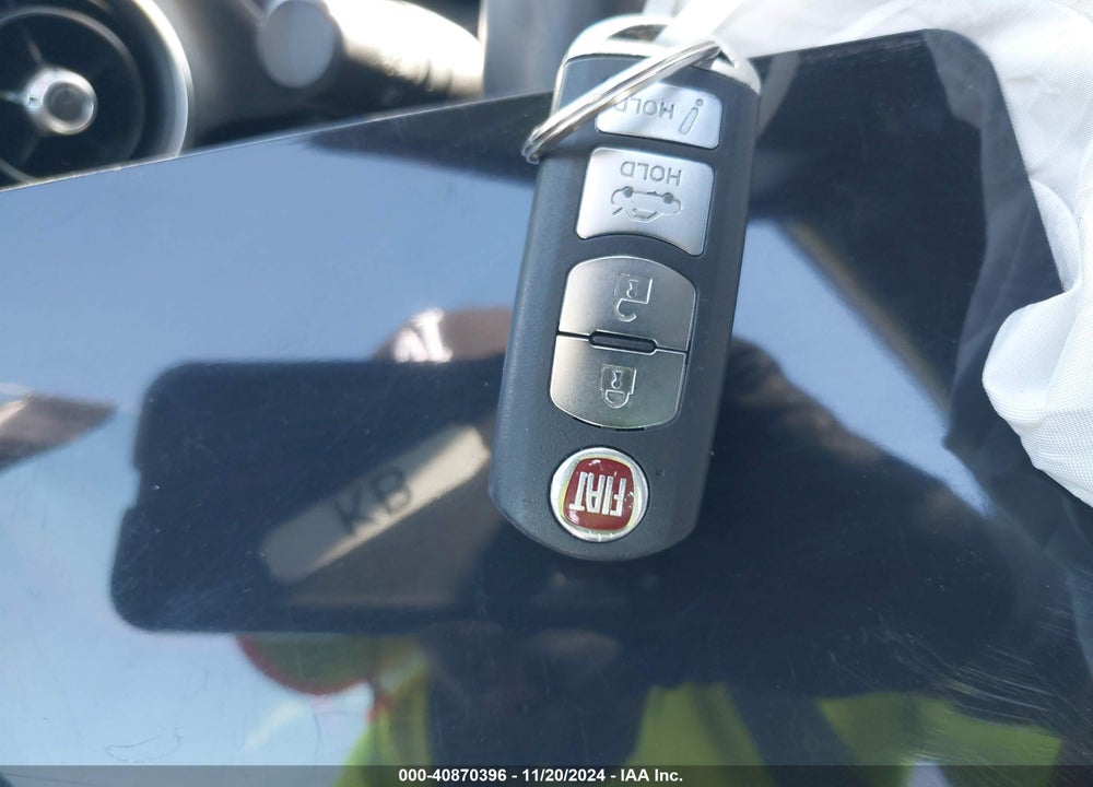 2019 FIAT 124 SPIDER LUSSO VIN: JC1NFAEK5K0141568