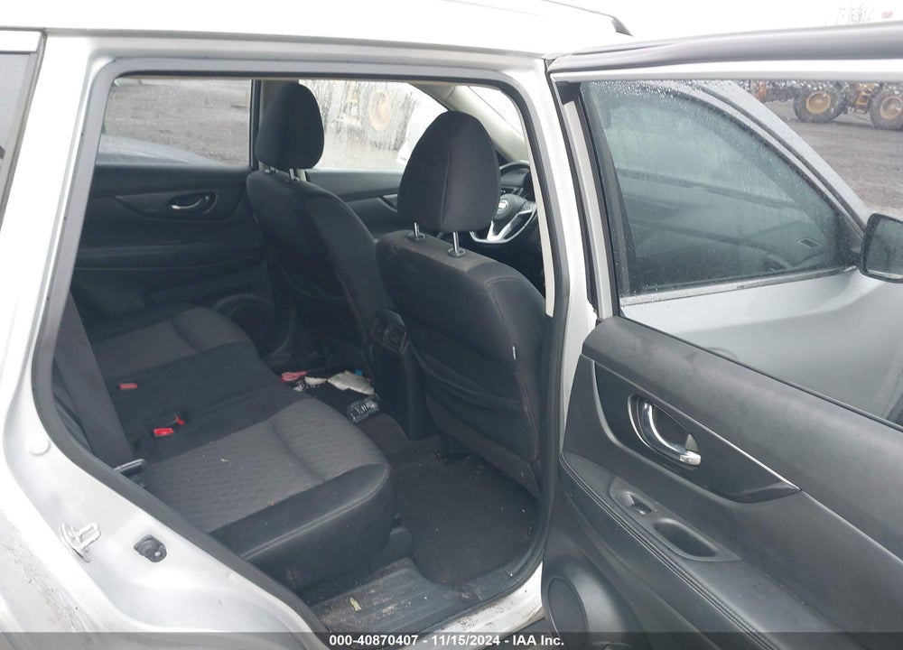 2017 NISSAN ROGUE SV VIN: JN8AT2MV5HW264972