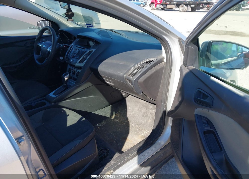 2012 FORD FOCUS SE VIN: 1FAHP3F2XCL186535