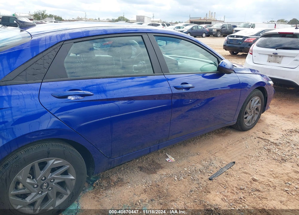 2024 HYUNDAI ELANTRA SEL VIN: KMHLM4DG6RU661582