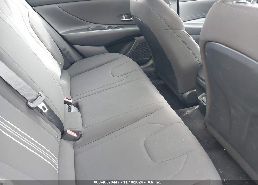 2024 HYUNDAI ELANTRA SEL VIN: KMHLM4DG6RU661582