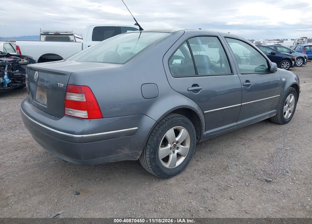 2005 VOLKSWAGEN JETTA GLS TDI VIN: 3VWSR69M95M045494