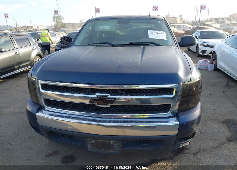 2007 CHEVROLET SILVERADO 1500 LT1 VIN: 2GCEC130771721686