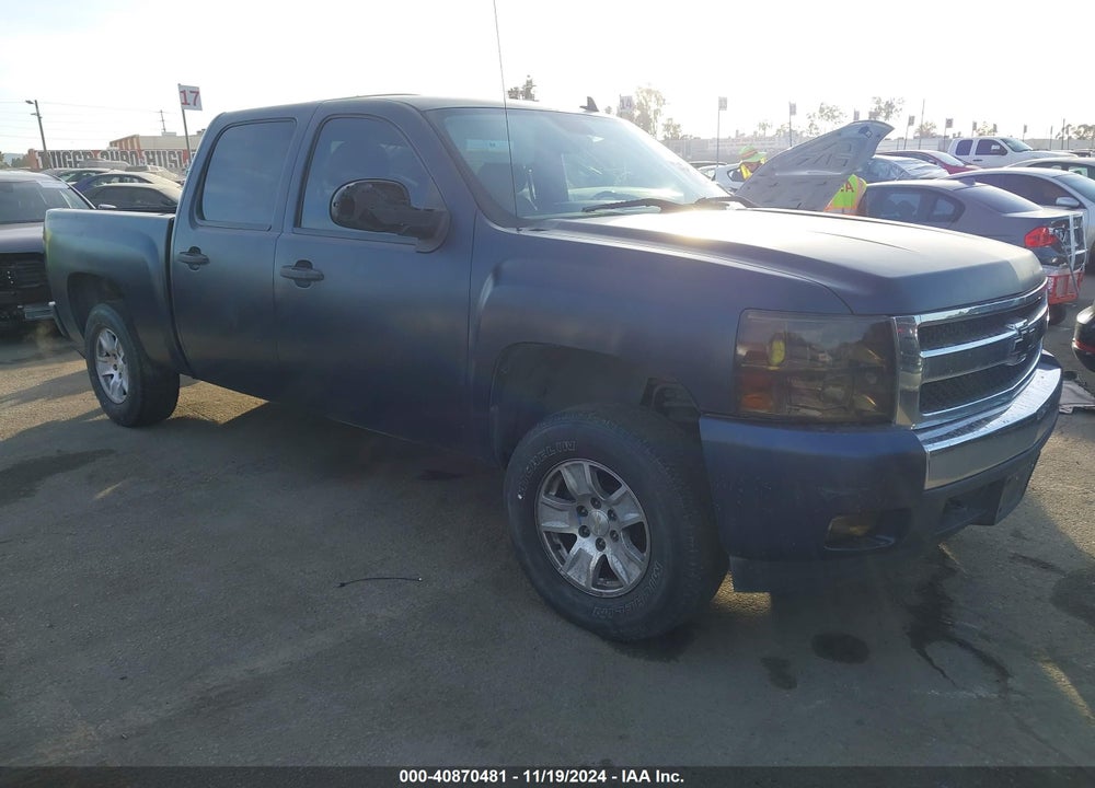 2007 CHEVROLET SILVERADO 1500 LT1 VIN: 2GCEC130771721686