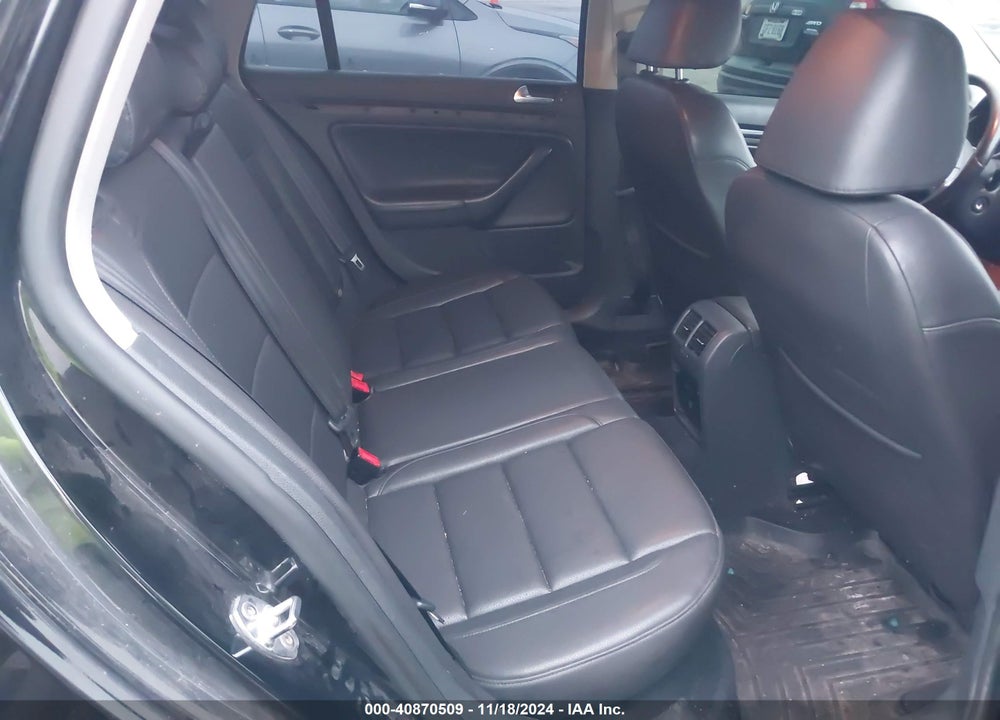 2012 VOLKSWAGEN JETTA SPORTWAGEN 2.0L TDI VIN: 3VWPL7AJ8CM601287