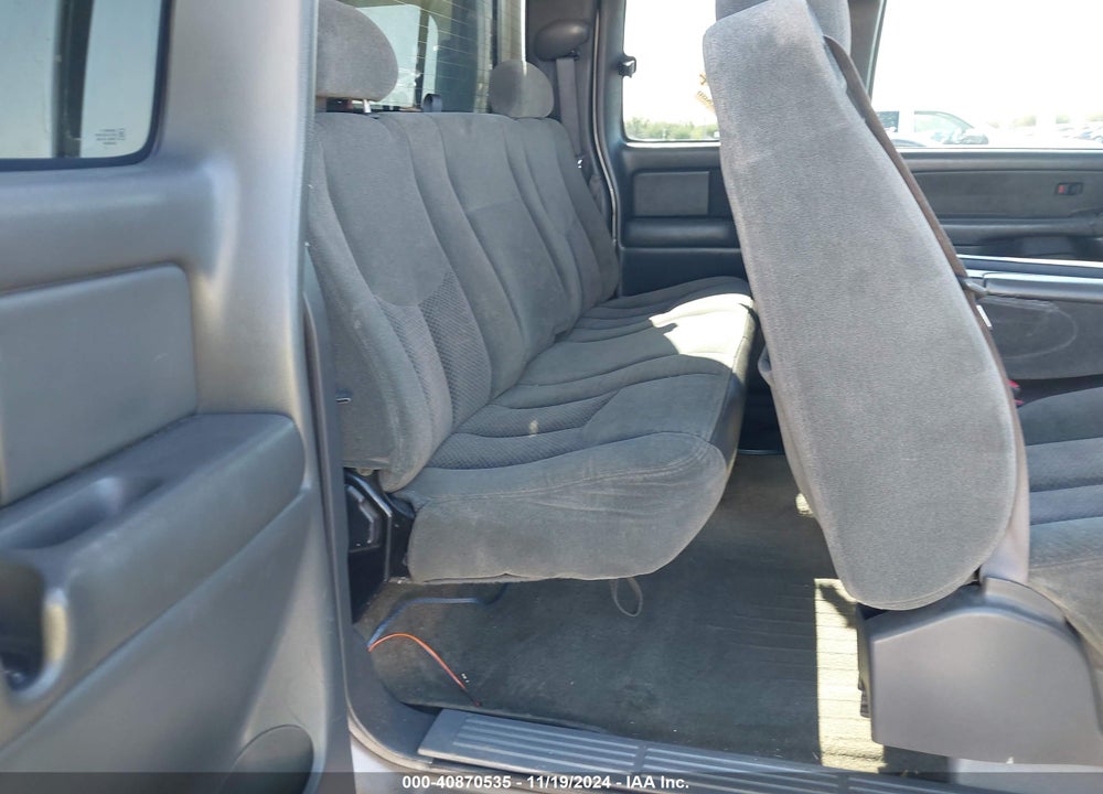 2003 CHEVROLET SILVERADO 1500 LS VIN: 2GCEK19T531398513