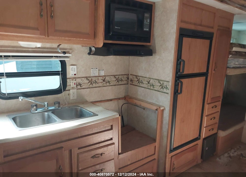 2006 FOREST RIVER WILDWOOD 28BGSSLE VIN: 4X4TWDB206A236937