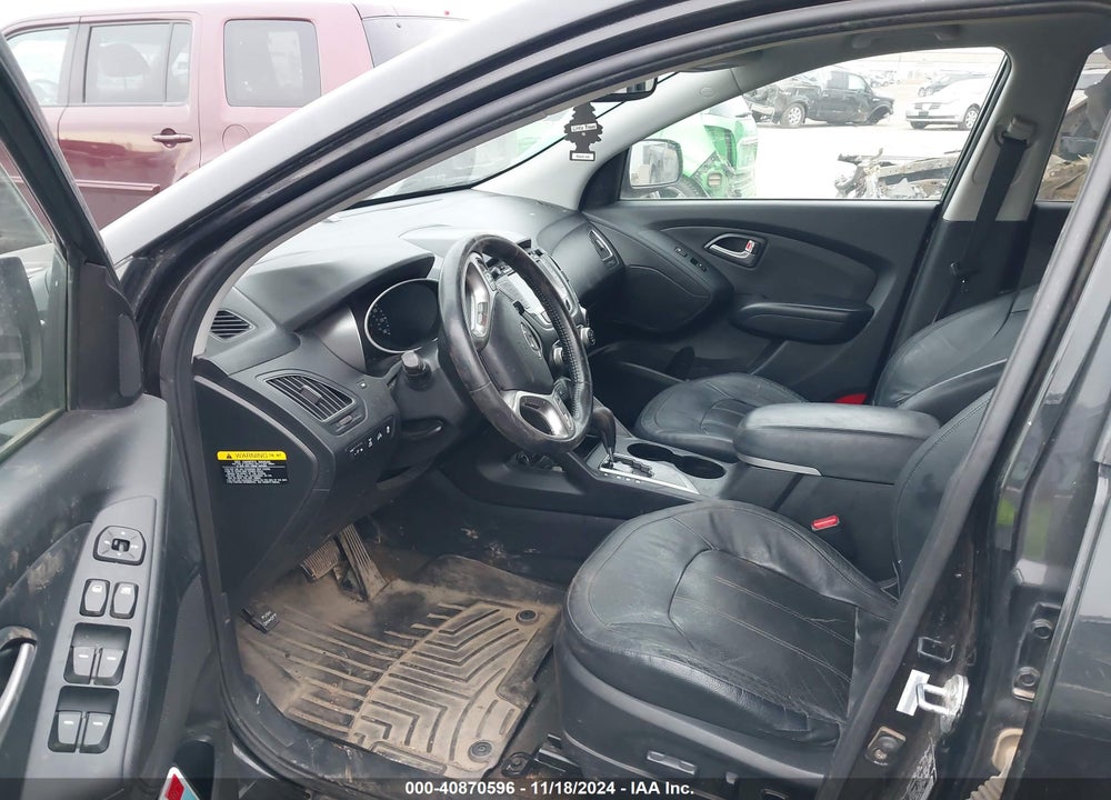 2012 HYUNDAI TUCSON LIMITED VIN: KM8JUCAC4CU446146