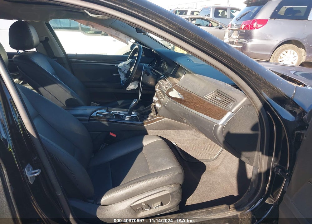 2015 BMW 528 I VIN: WBA5A5C54FD520434