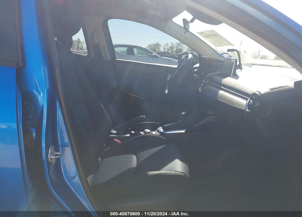 2016 SCION IA VIN: 3MYDLBZV6GY102200