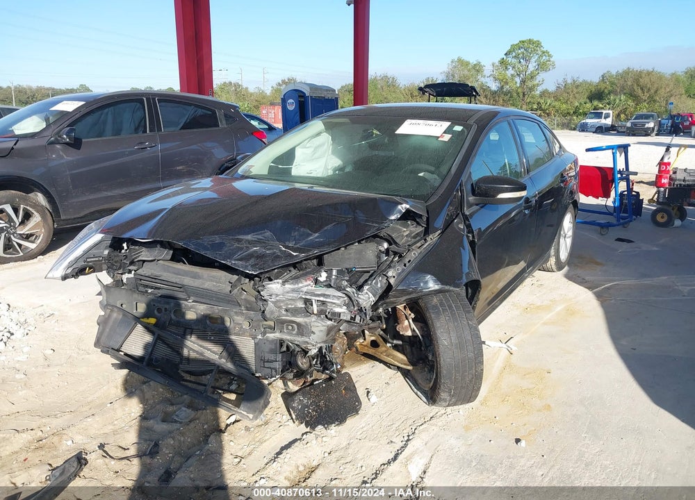 2016 FORD FOCUS SE VIN: 1FADP3F23GL227981
