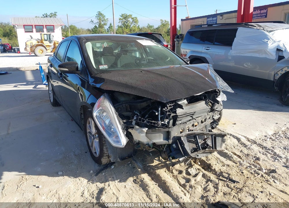 2016 FORD FOCUS SE VIN: 1FADP3F23GL227981