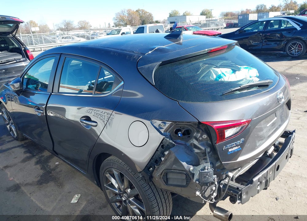 2018 MAZDA 3 GRAND TOURING VIN: 3MZBN1M37JM161106