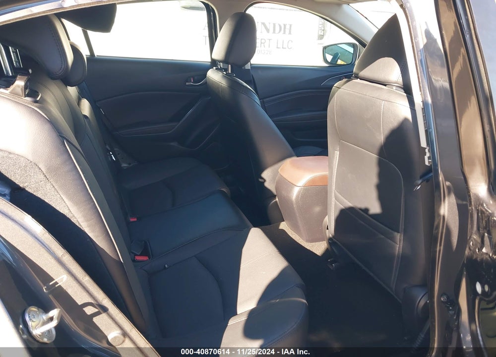 2018 MAZDA 3 GRAND TOURING VIN: 3MZBN1M37JM161106