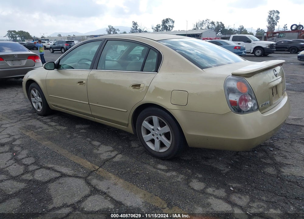 2002 NISSAN ALTIMA 2.5 S VIN: 1N4AL11E82C204886