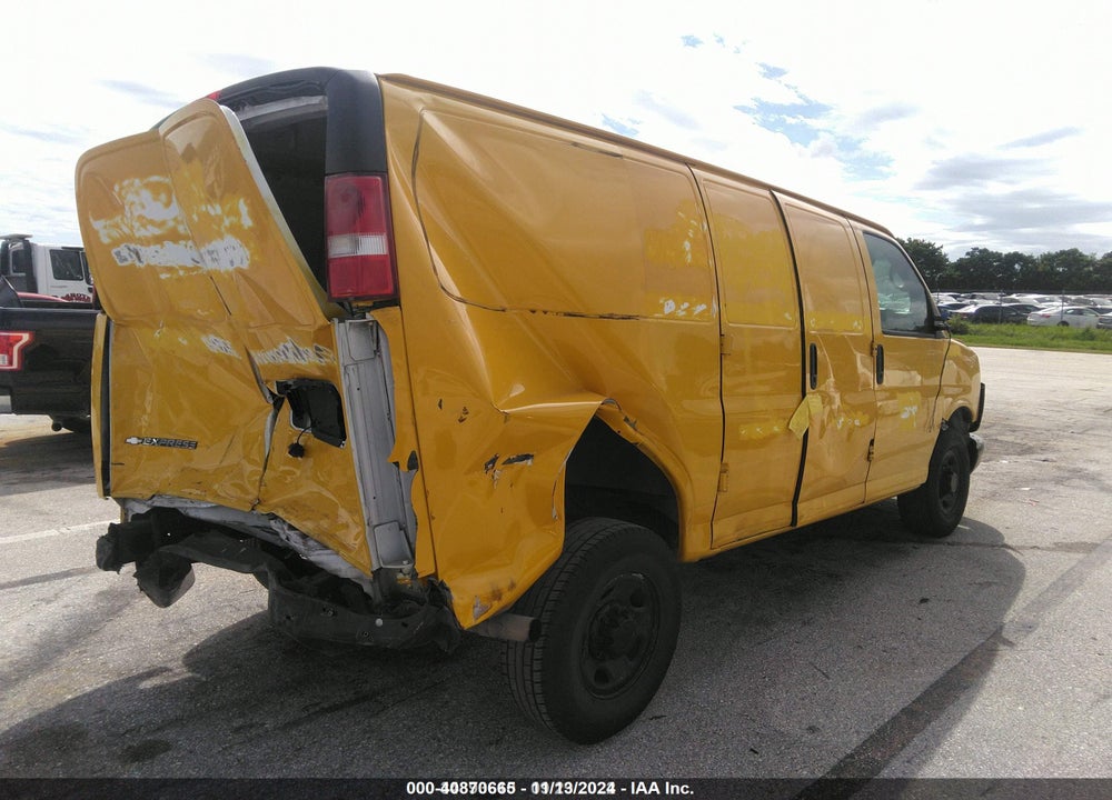 2015 CHEVROLET EXPRESS 2500 WORK VAN VIN: 1GCWGFCF6F1281877