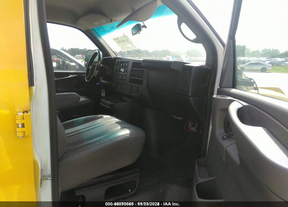 2015 CHEVROLET EXPRESS 2500 WORK VAN VIN: 1GCWGFCF6F1281877