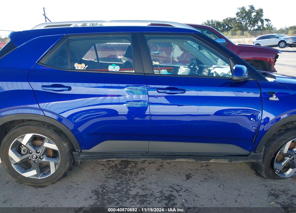 2023 HYUNDAI VENUE LIMITED VIN: KMHRC8A33PU221211