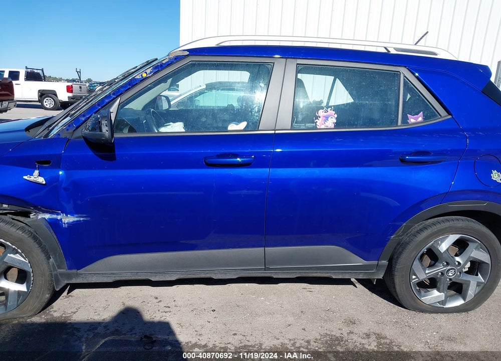2023 HYUNDAI VENUE LIMITED VIN: KMHRC8A33PU221211