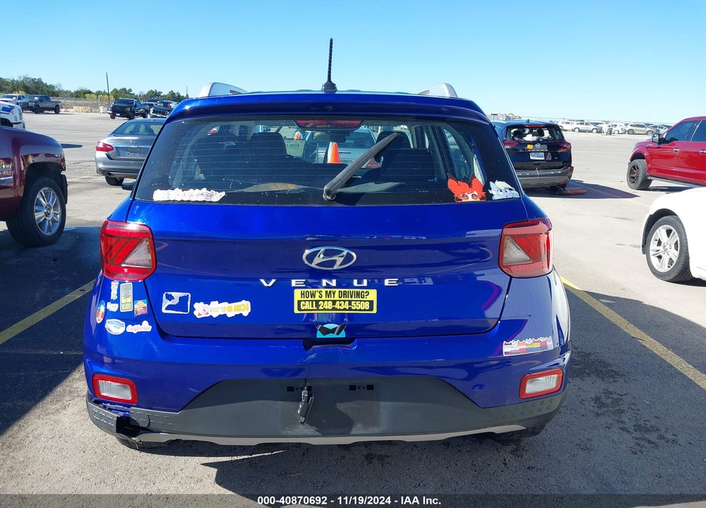 2023 HYUNDAI VENUE LIMITED VIN: KMHRC8A33PU221211