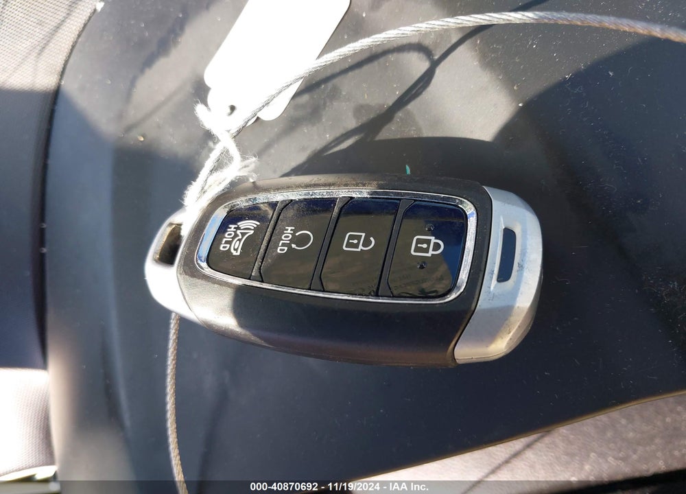 2023 HYUNDAI VENUE LIMITED VIN: KMHRC8A33PU221211