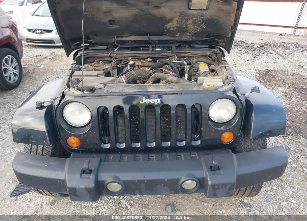 2007 JEEP WRANGLER SAHARA VIN: 1J4FA54117L177005