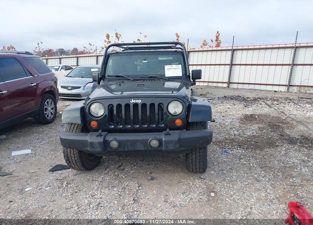 2007 JEEP WRANGLER SAHARA VIN: 1J4FA54117L177005