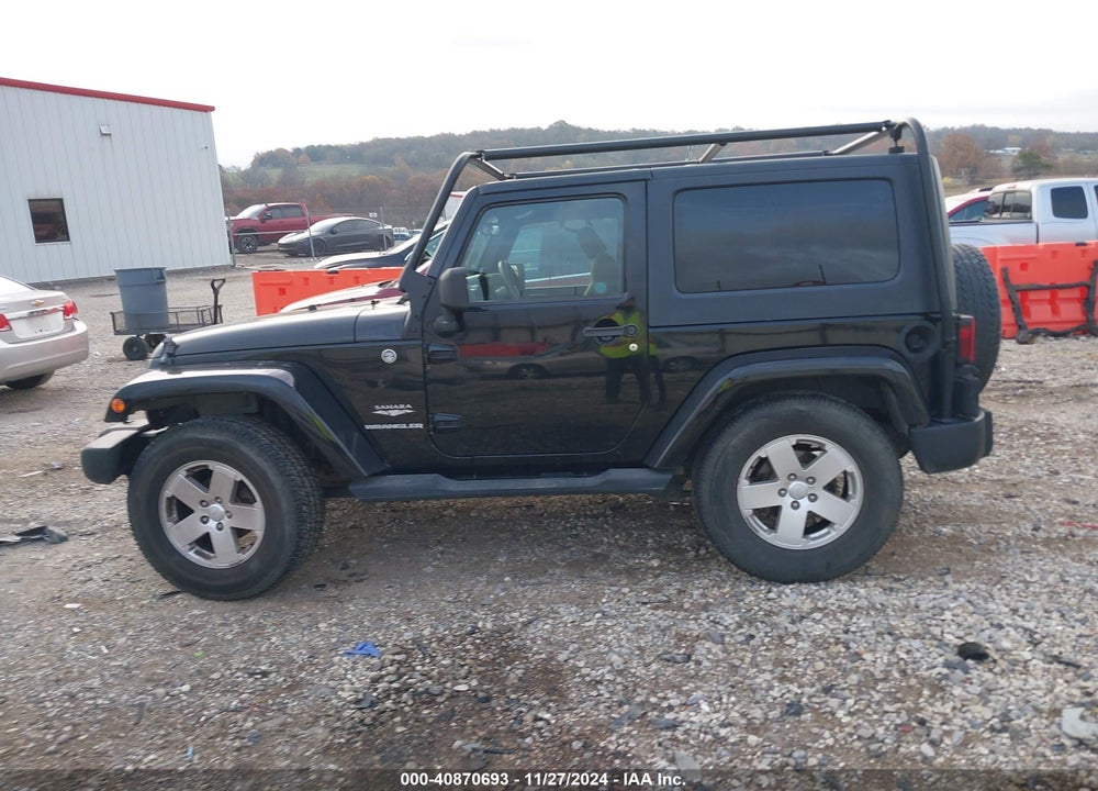 2007 JEEP WRANGLER SAHARA VIN: 1J4FA54117L177005