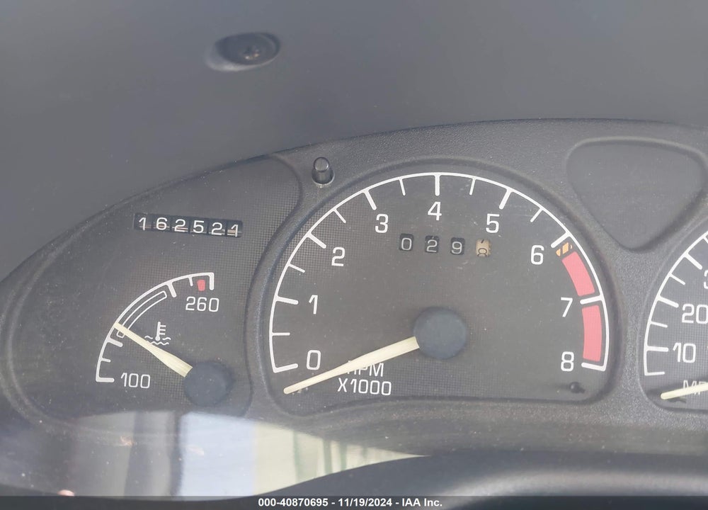 1996 PONTIAC GRAND AM SE VIN: 1G2NE52M5TC716243